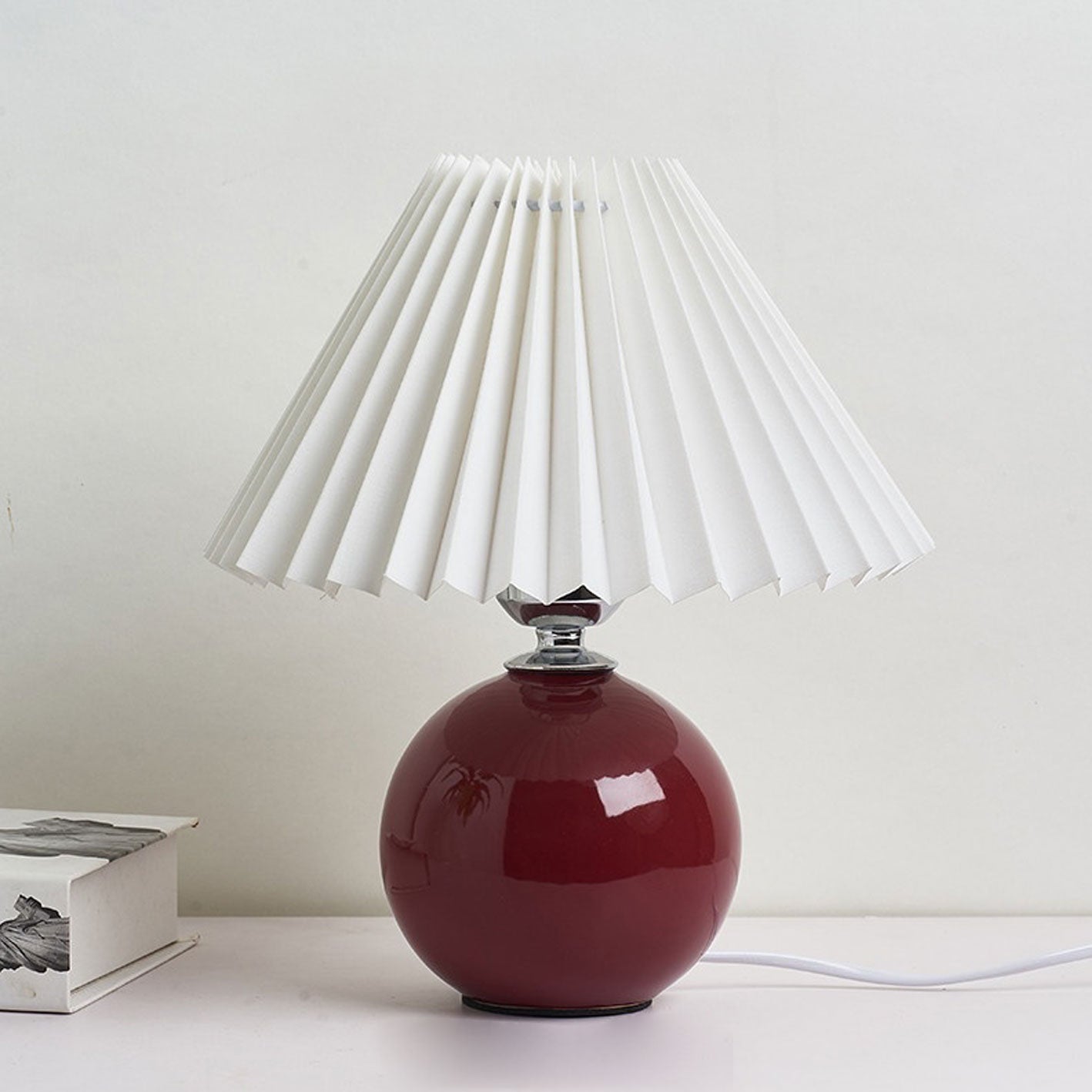 Nordic Ceramic Pleated Table Light | 1-Light