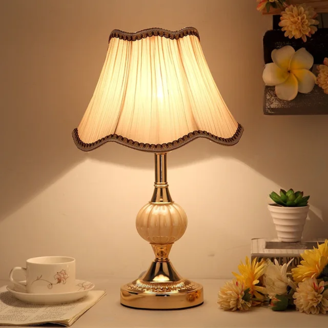 Vintage Floral Fabric Round Table Lamp With Glass Base 1-Light