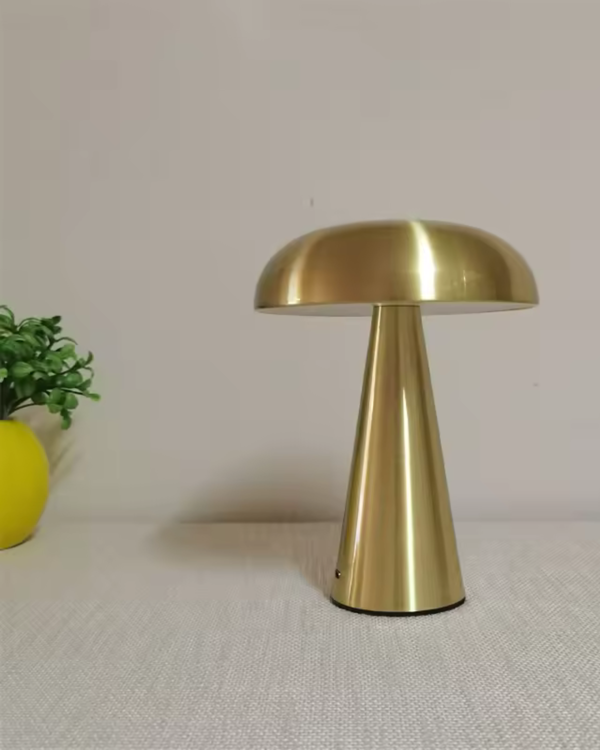 Minimalist Dome Table Lamp LED 1-Light Lasson Living