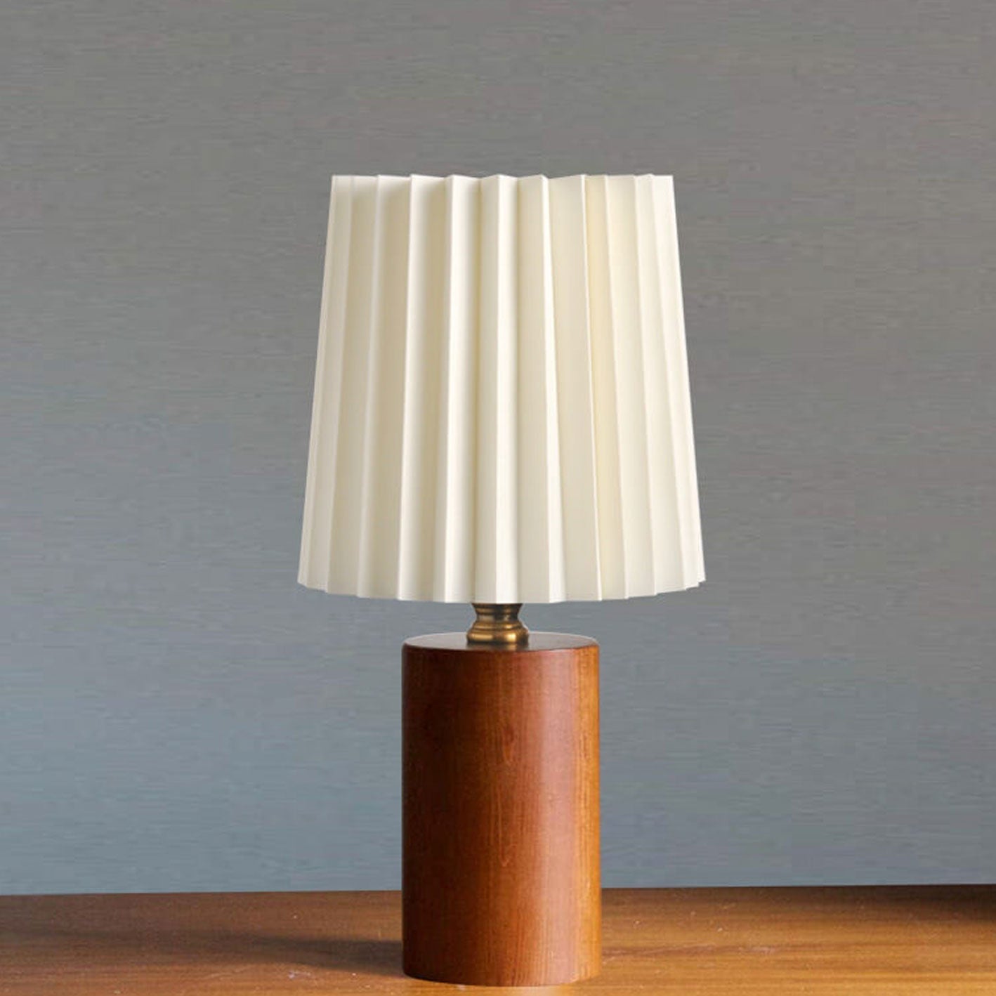 Vintage Korean Pleated Fabric Cylinder LED Table Lamp | 1-Light