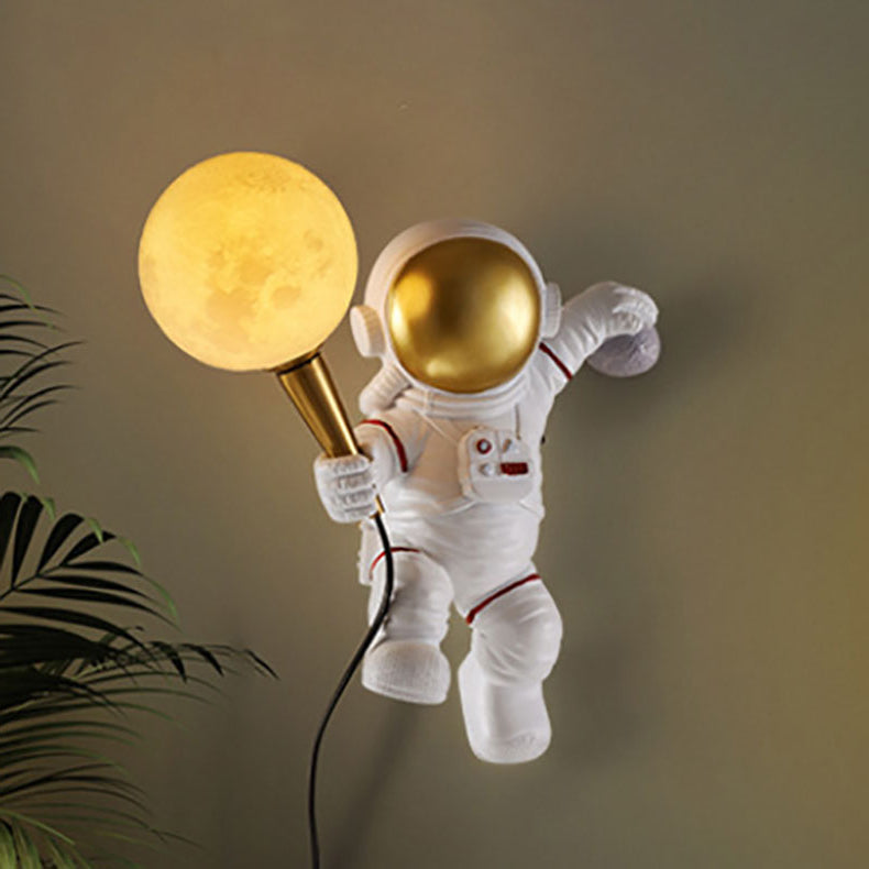 Contemporary Astronaut Glass Globe Wall Sconce Lamp 1-Light
