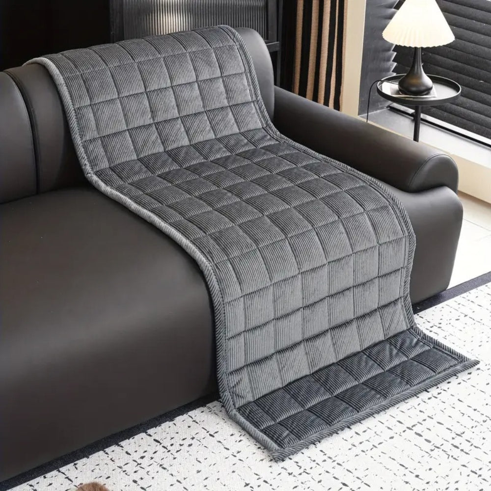 Metro Line Quilted Couch Cover Mat Lasson Living