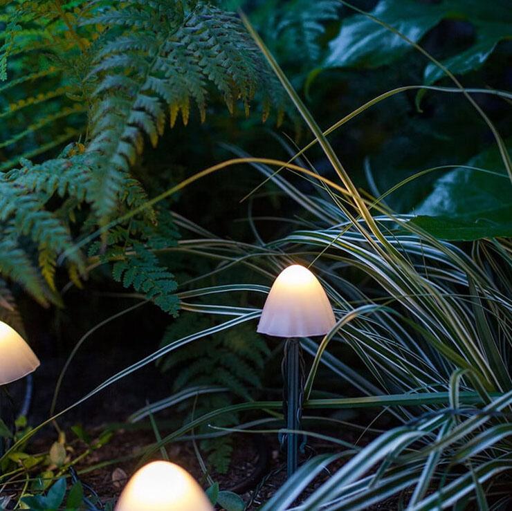 Outdoor Solar LED Mushroom Garden String Lights | Waterproof