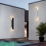 Weather-Resistant Aluminum Outdoor Wall Lamp – Modern Design Wall Sconce Light in Black or White for Gardens and Patios